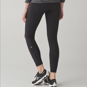 Black lulu crop pant